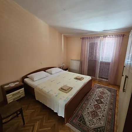 Filip Apartment Omis Exterior photo