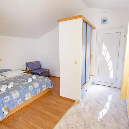 Filip Apartment Omis Room photo