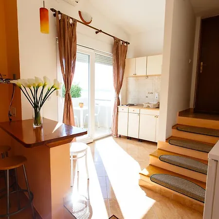 Filip Apartment Omis Exterior photo